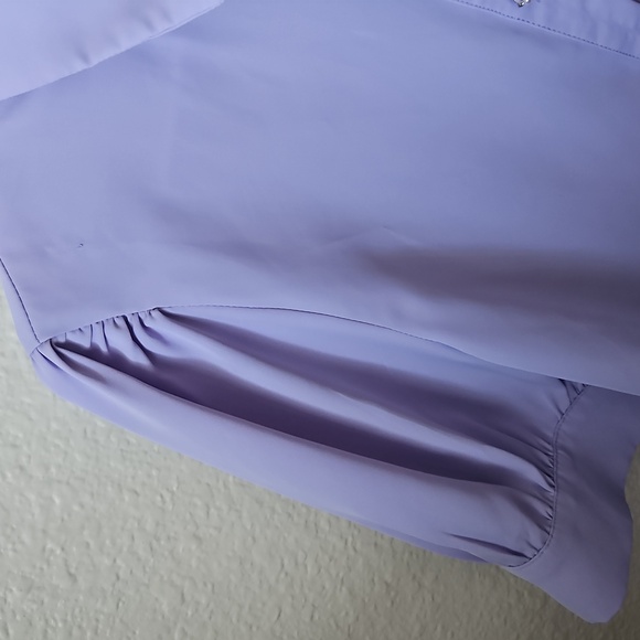 Women's Lavender Button-Up Blouse - Picture 3 of 5